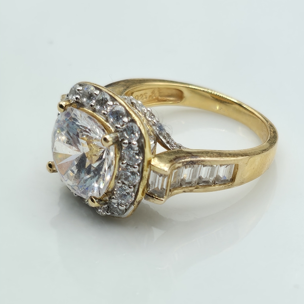 Extraordinary Sparkling Clear Quartz Victoria Wieck  Ring And Pendant Set - Picture 10 of 17